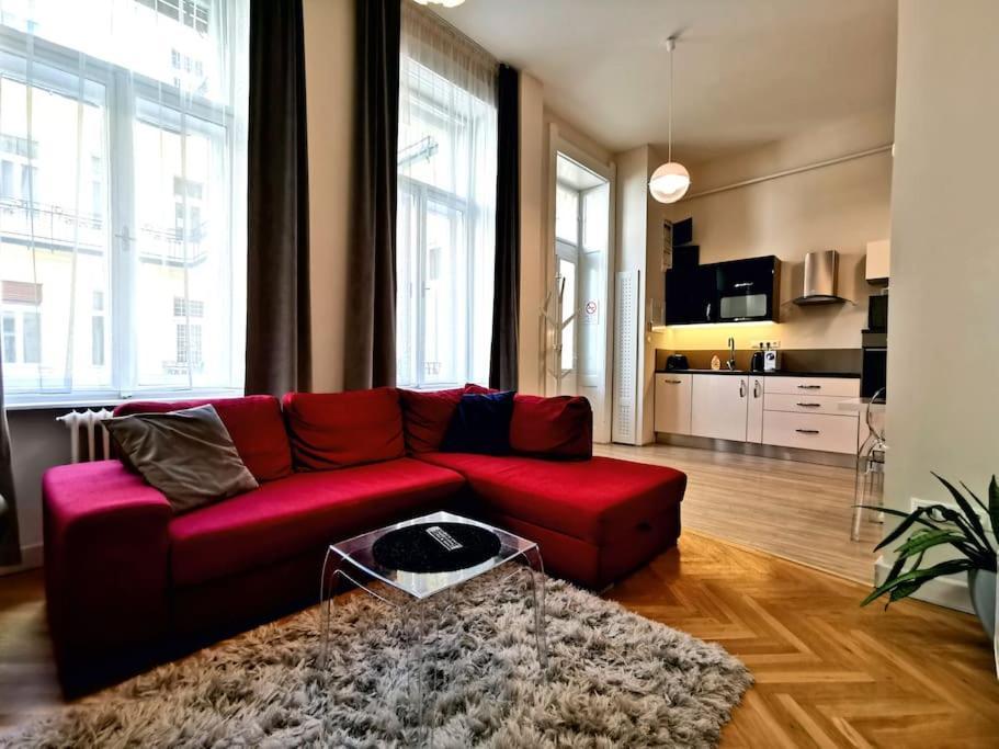 Luxury Apartment Near Astoria With Ac Budapest Exterior foto